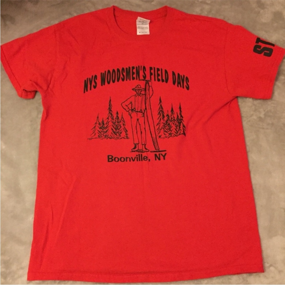 vintage woodsmen camp ranger tee shirt red graphic tee Mens medium